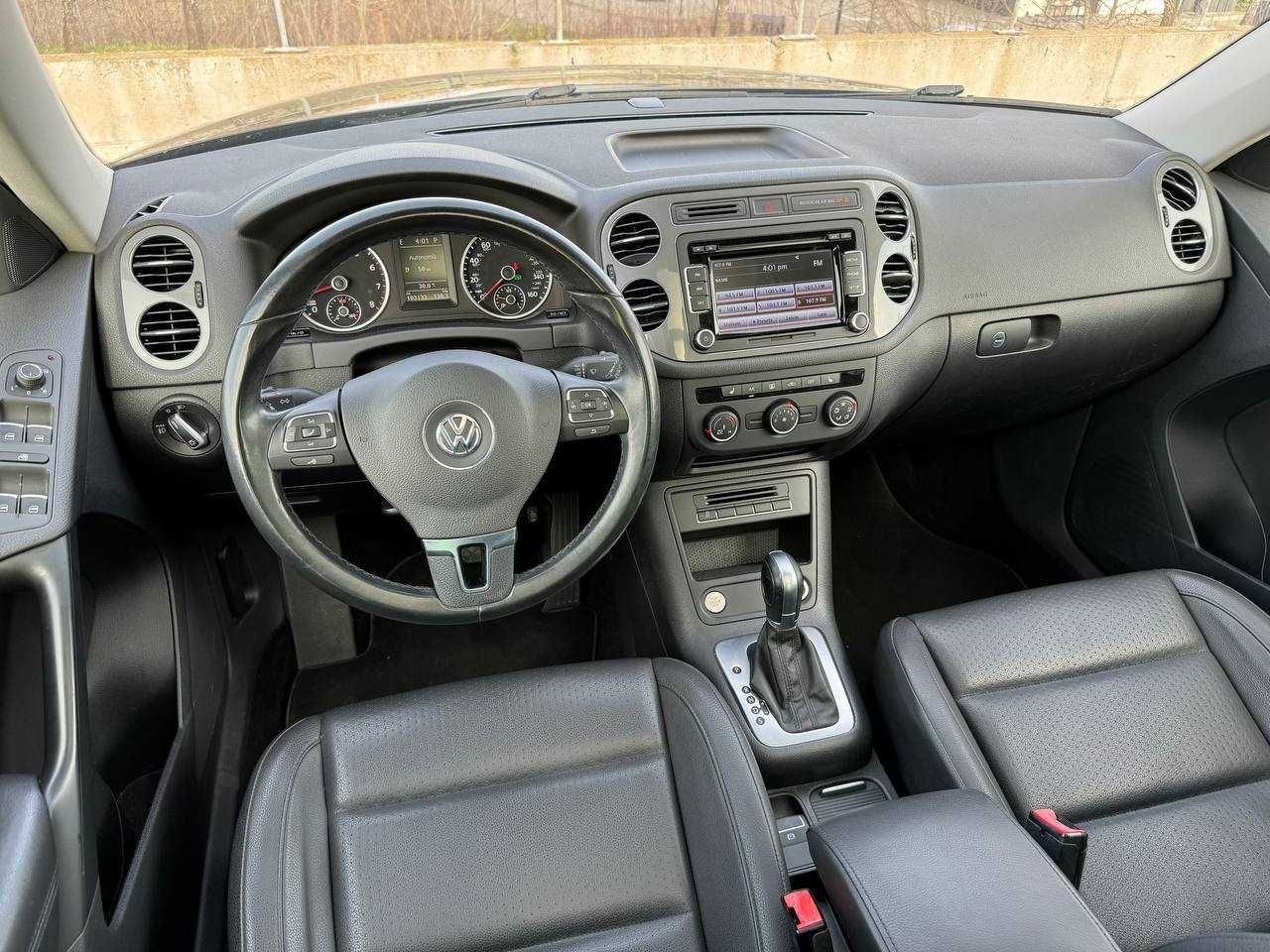 Volkswagen Tiguan 2015 рік, 2.0 бензин, автомат