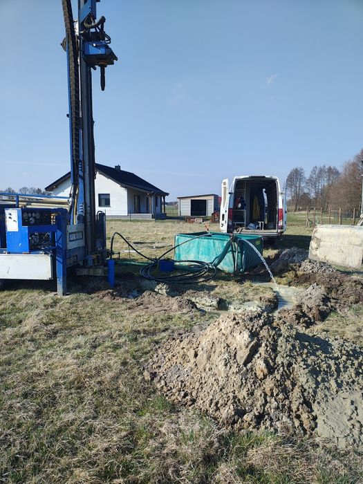 Studnie głębinowe , wiercenie studni pompy ciepła