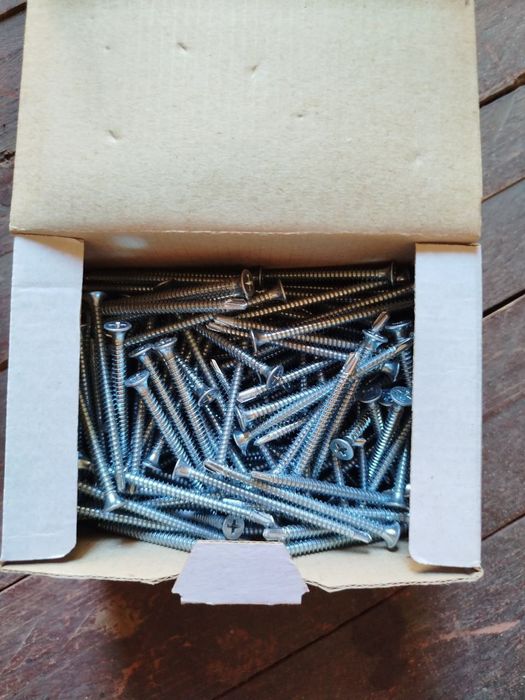 Саморезы с буром по металлу с потайной шляпкой 3.8 мм. на 70 мм. оцинк