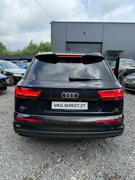 Шрот авторазборка Audi q7 4M ку7 4м 3.0 tdi CRTC разборка запчастини