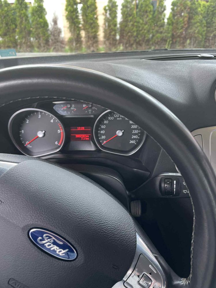 Sprzedam Forda mondeo