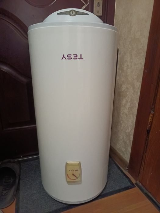 Бойлер Tesy GCV 503520 Slim d35cm 50л