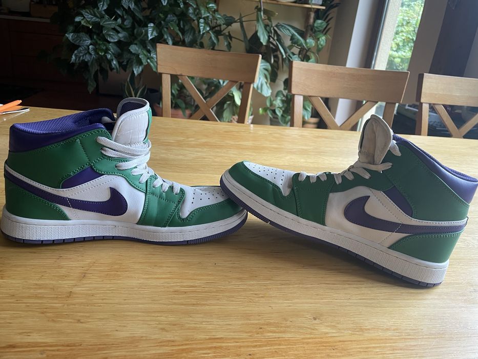 Air Jordan 1 Mid "Incredible Hulk"