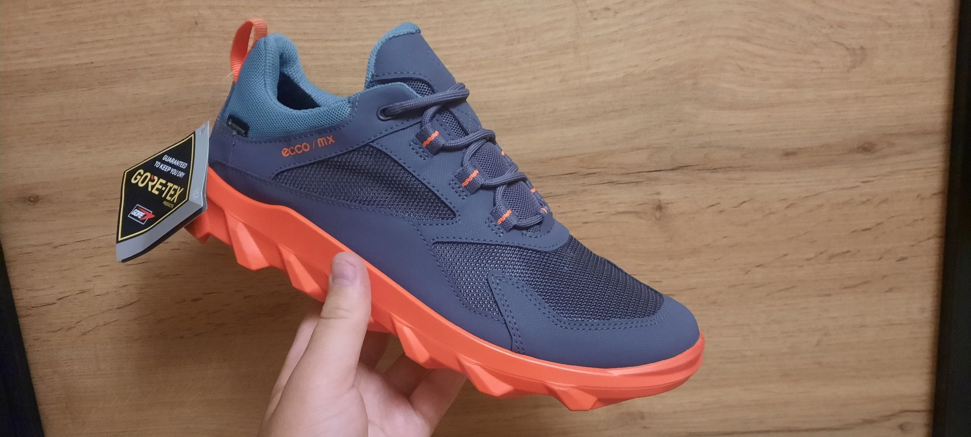 Кросівки чоловічі Ecco Mx Gore-Tex 82019360145 (ОРИГІНАЛ).