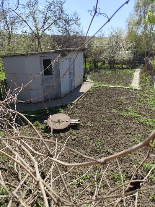 Здається половина дому з окремим входомпо вул.Бориса Луцького 26