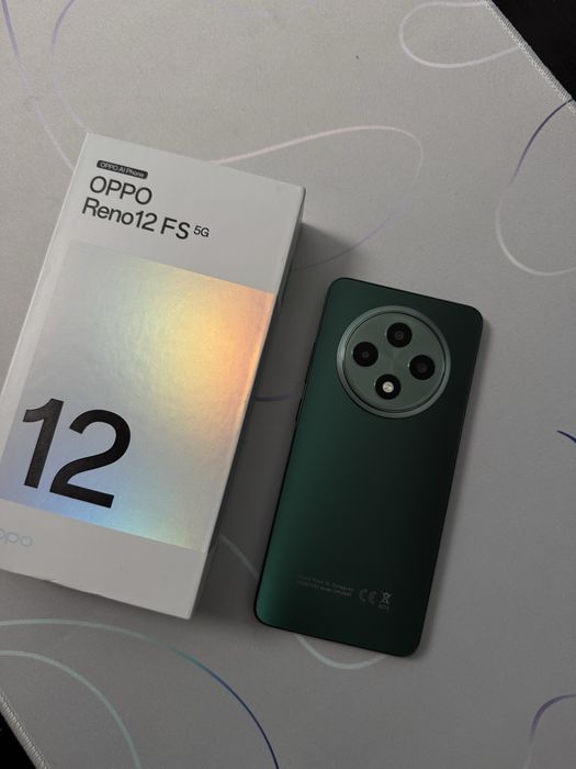 Oppo Reno 12 FS em excelente estado