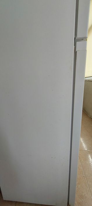 Vendo Frigorífico com congelador  1.60