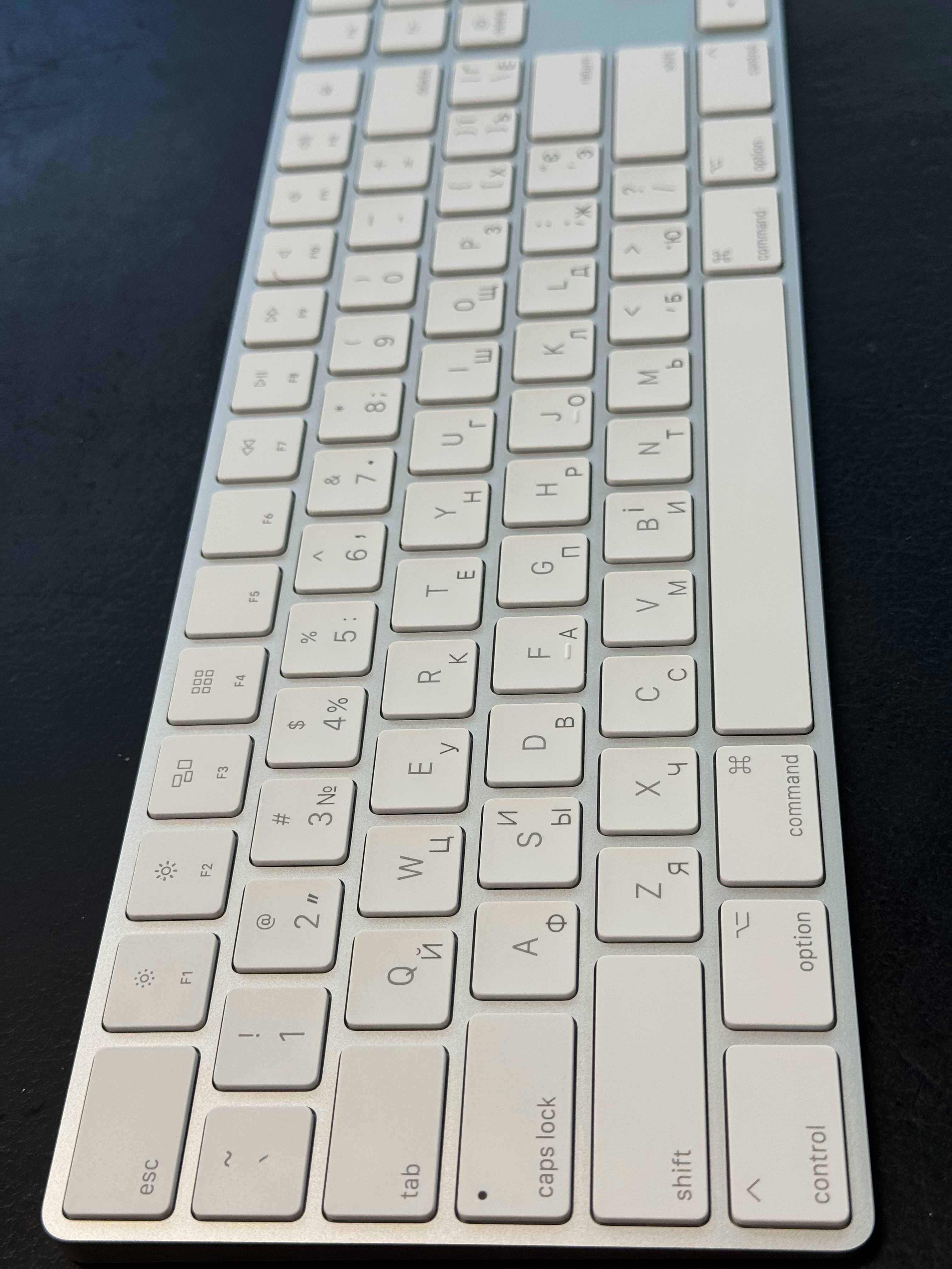 Лазерная гравировка клавиатуры MacBook Ноутбуков Клавиатур
