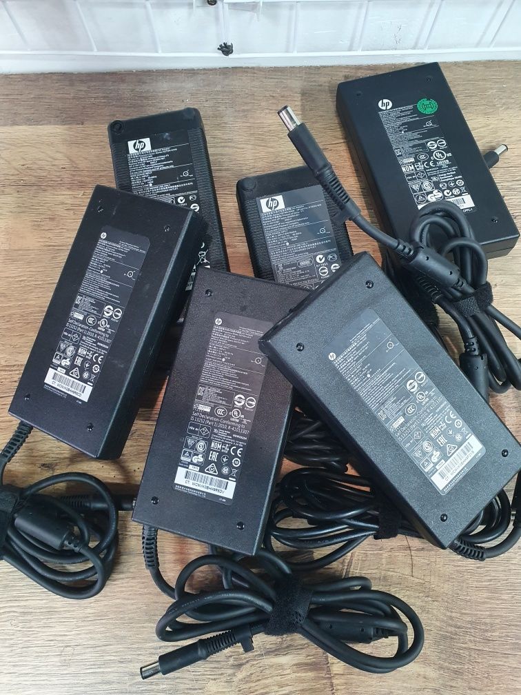 Блок питания живлення зарядка зарядное HP 150w оригінал