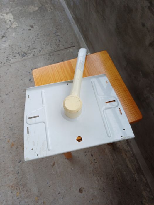 Підставка/ кріплення для телевізора