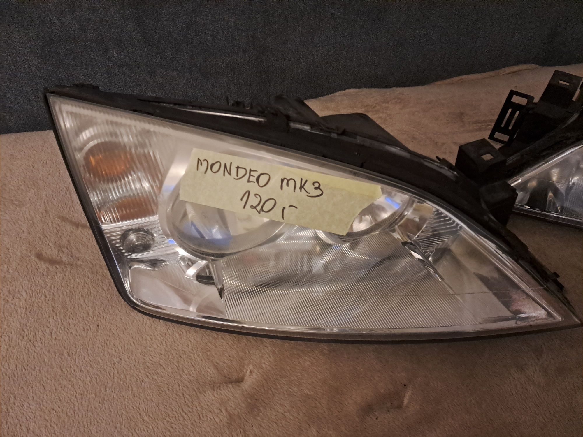 Lampa przód przednia prawa lewa Ford Mondeo MK3