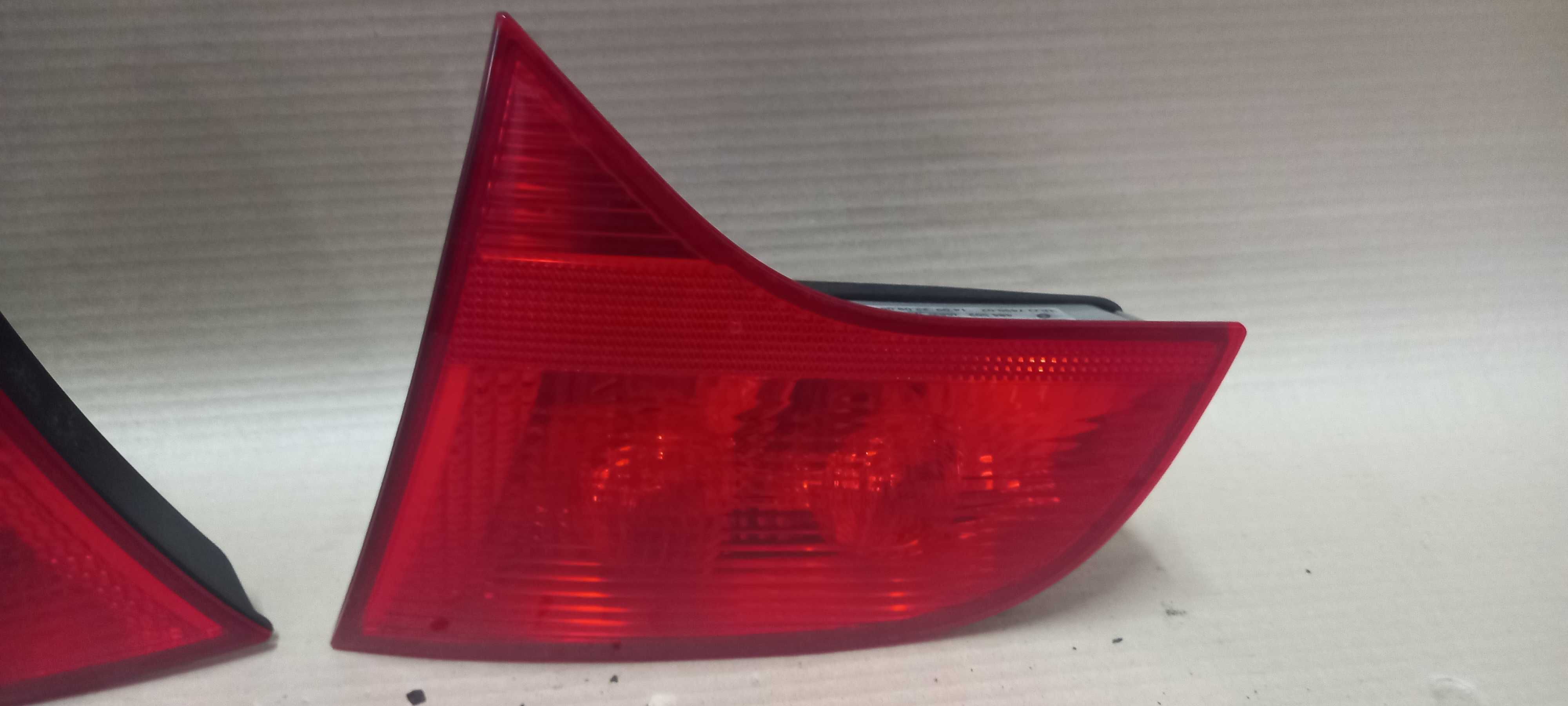 Lampa tył w klapę Audi A4 B7 Kombi oryginał