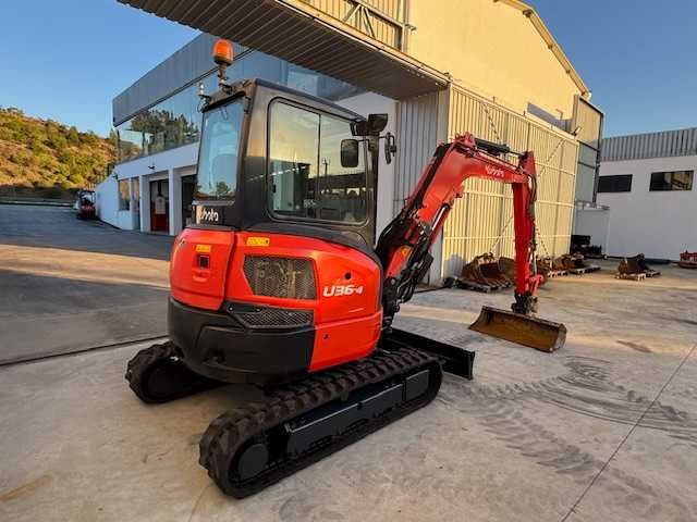 Giratória Kubota U36-4 Nº12685