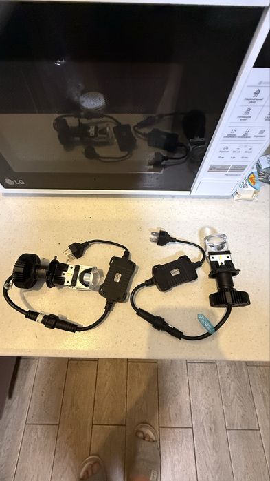 Led -лампы с линзой и без Н4 -размер