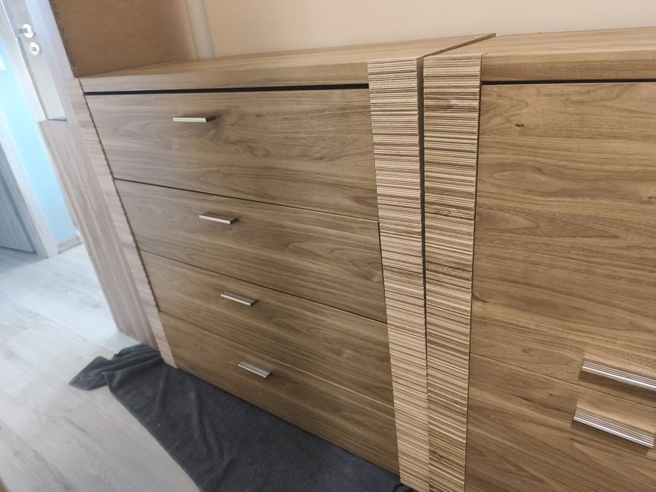 REZERWACJA DO 28.11: Meble BRW raflo - 2 komody i słupek