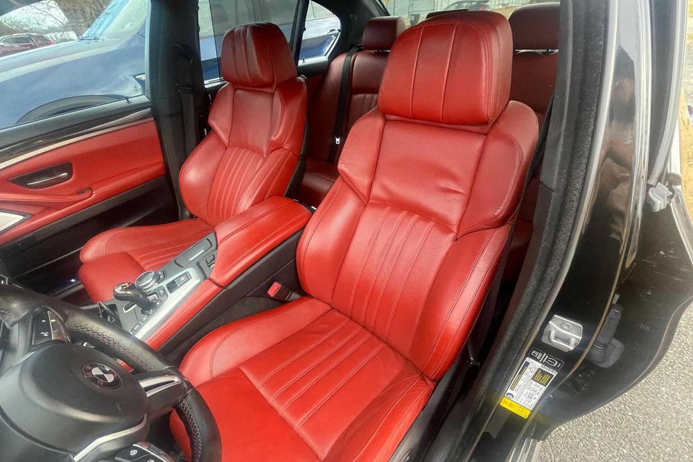 BMW M5 2014 року