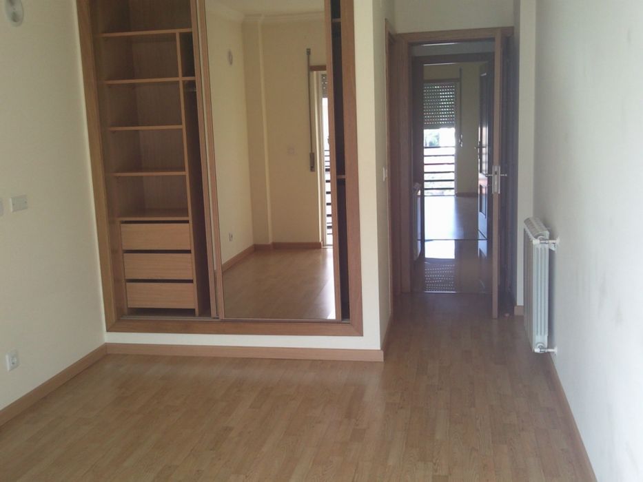 T 2 com cozinha equipada