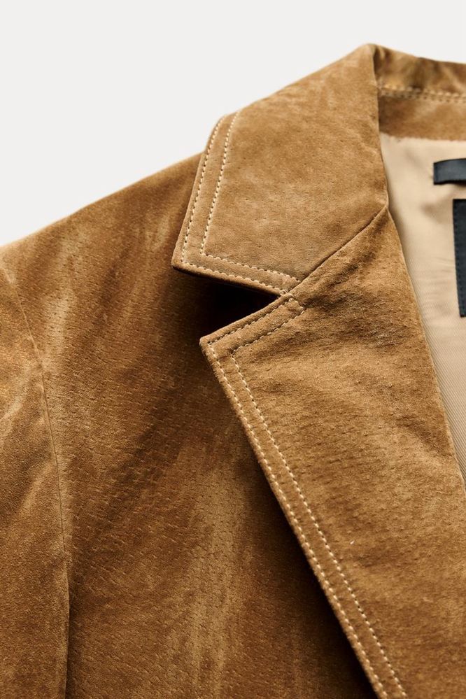 Замшевий блейзер Zara