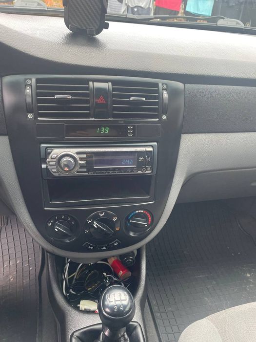 Шевроле лачетті 1.8 газ/ бензин