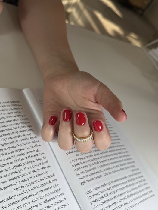 Paznokcie hybrydowe/ przedłużane