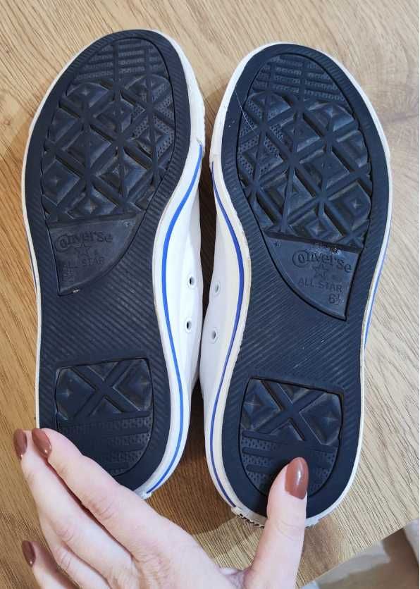 Białe skórzane Converse All Star unisex