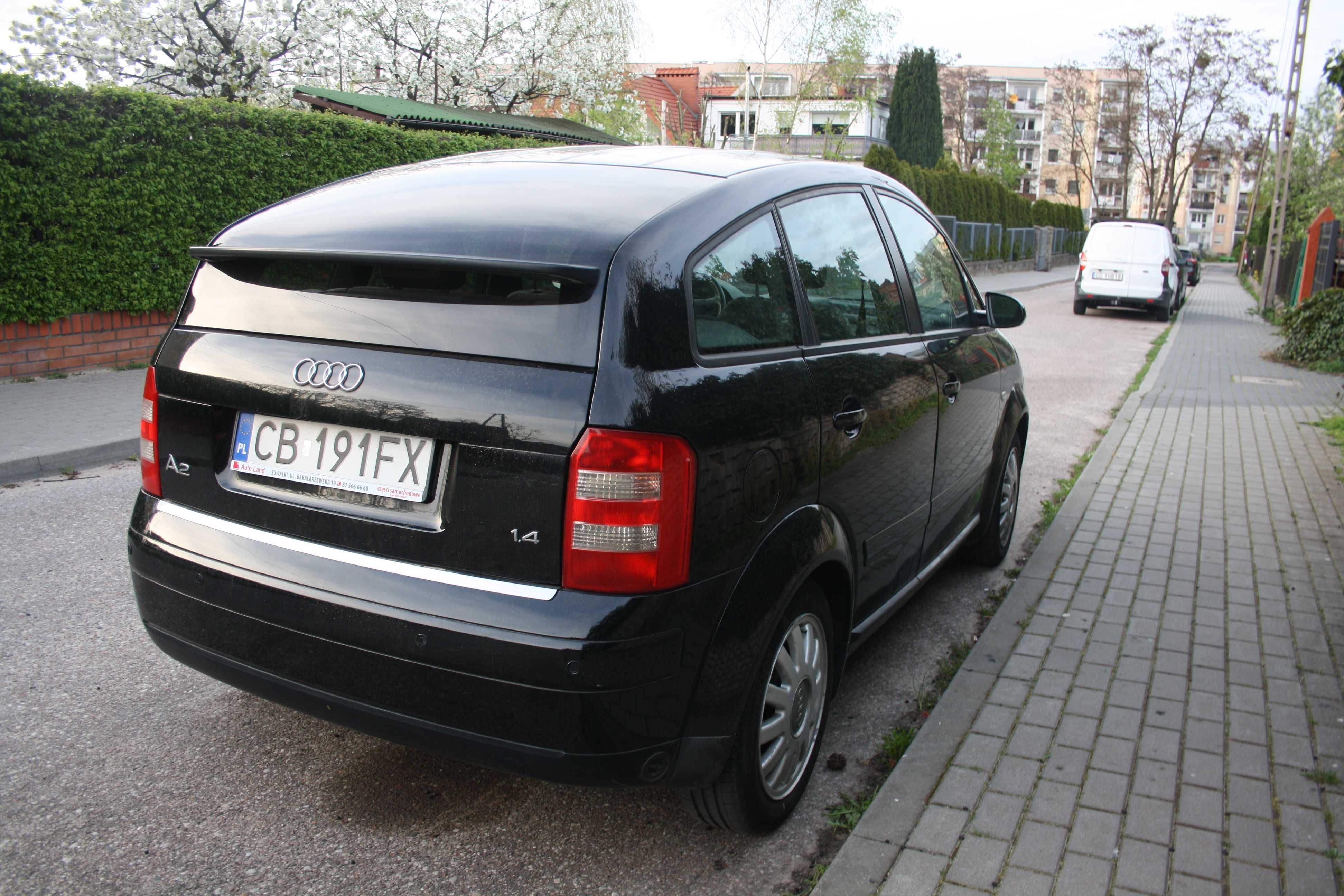 Ładne audi A2 1.4 LPG,klimatronik