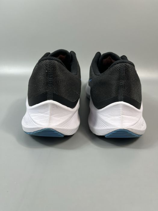 Кросівки Nike Zoom Winflo 8 45 розмір (по устілці 29 см)
