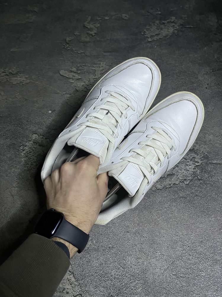Кросівки NIKE EBERNON LOW 44.5 28.5 кроссовки найк ебернон шкіряні for