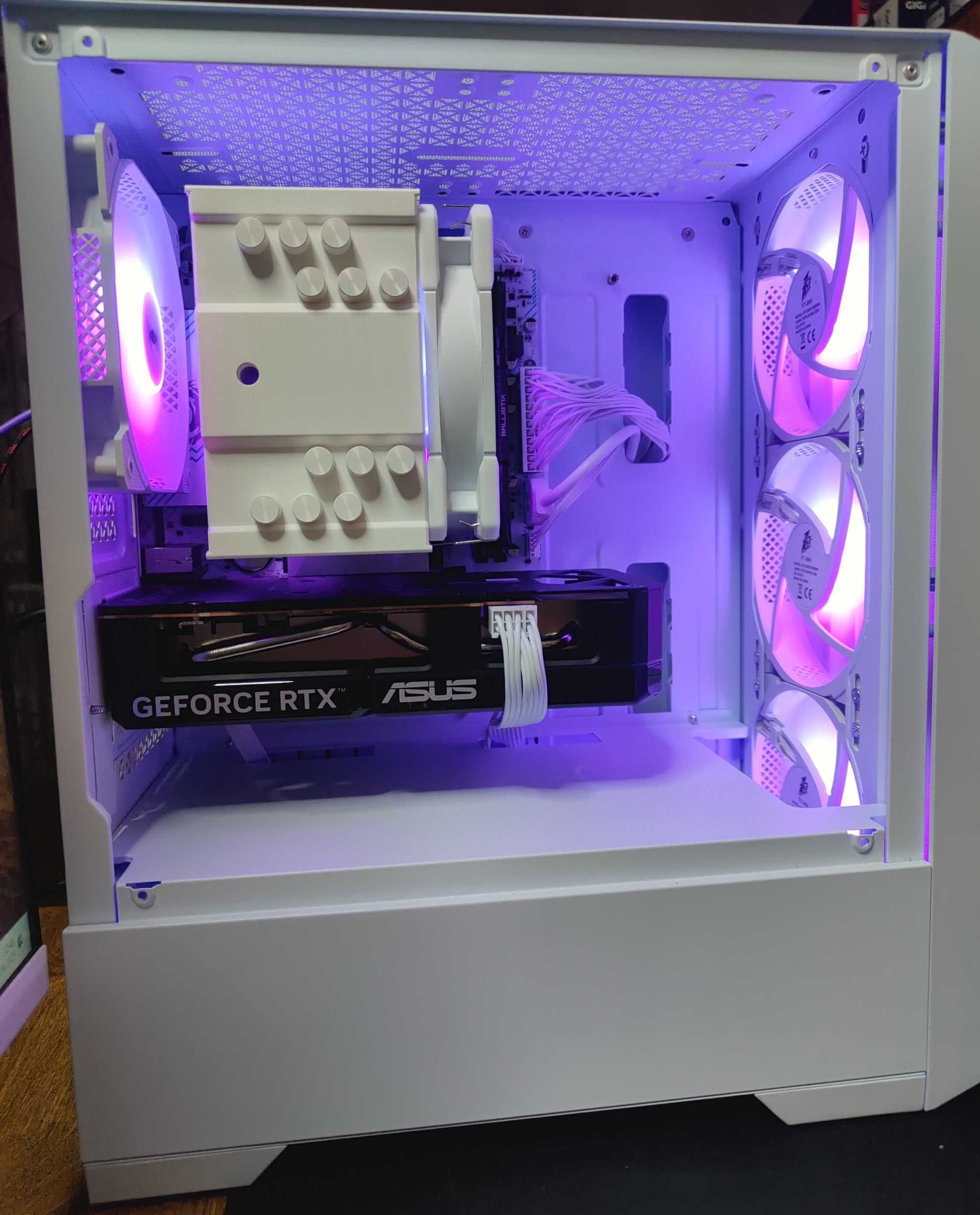RTX5060 R7 5700X ОЗУ 32G M2 Новий Ігровий Комп'ютер Системний блок RGB