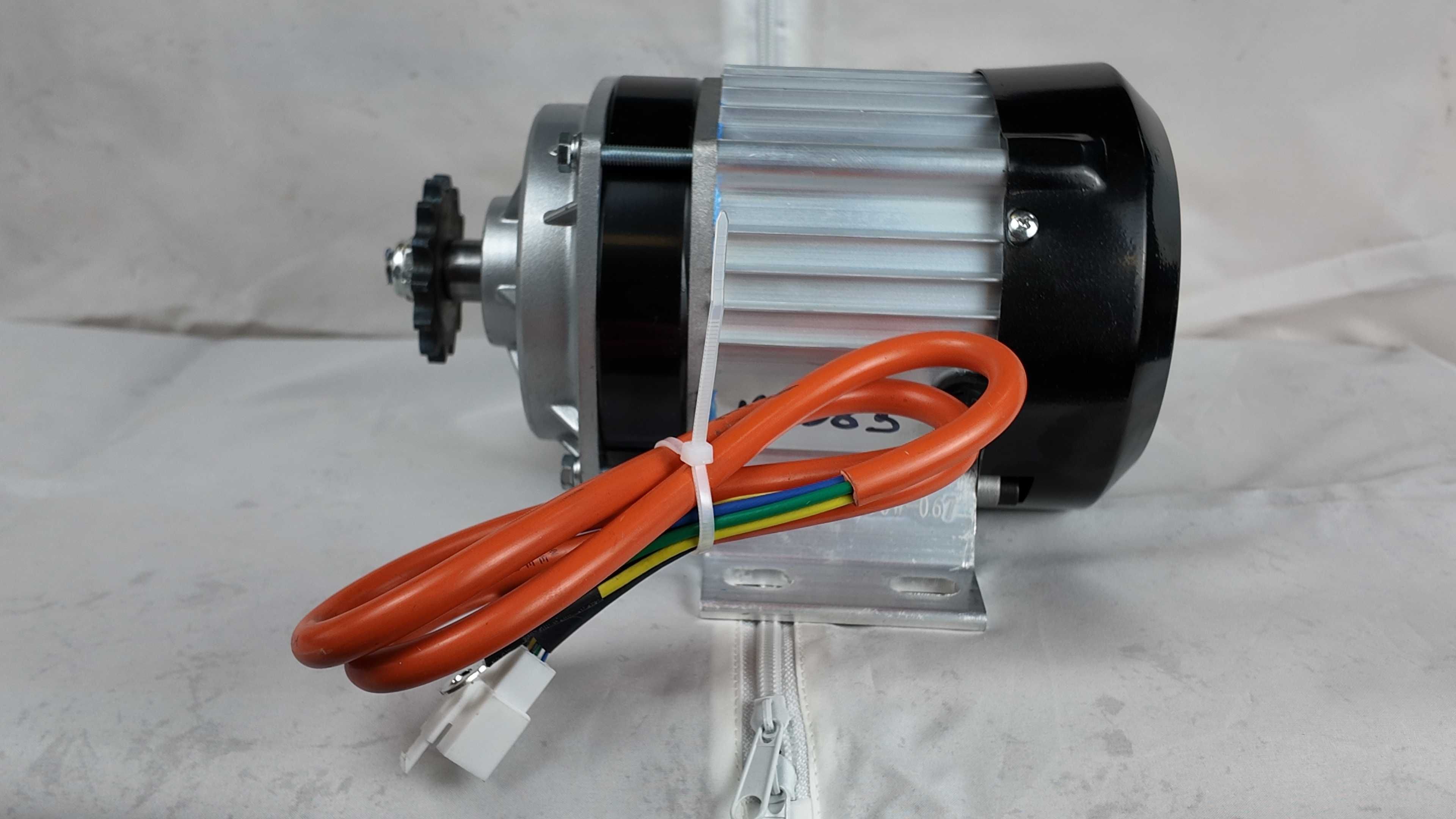 Безщітковий BLDC електродвигун 700W 48V 500 rpm планетарный редуктор