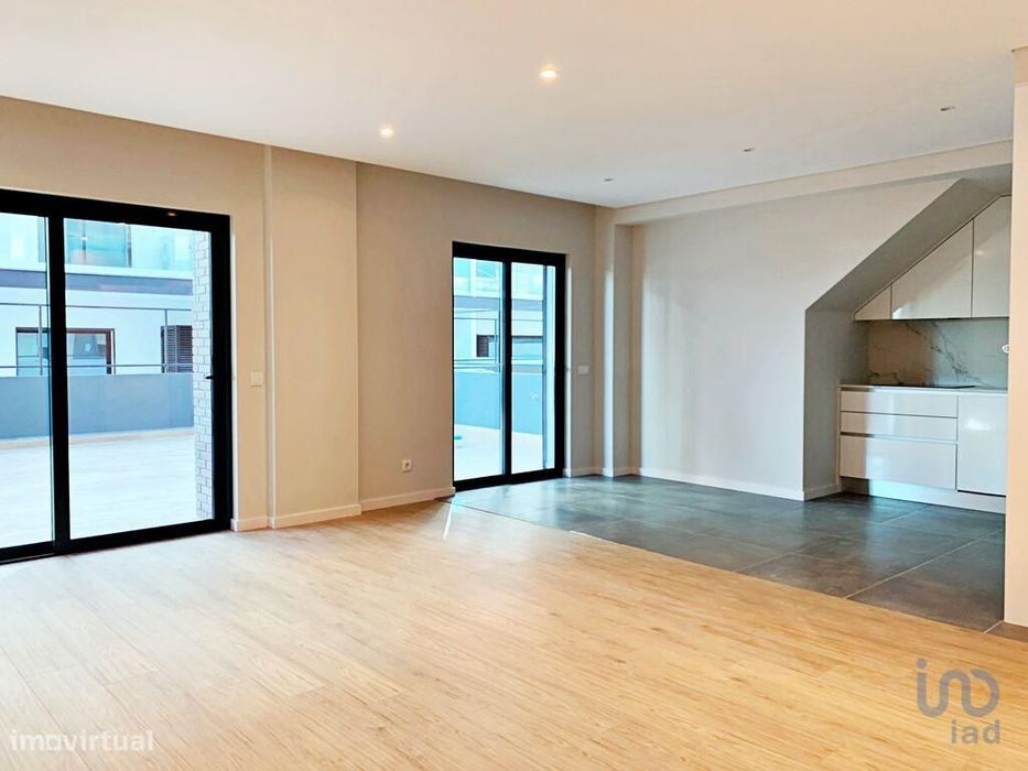 Apartamento T3 em Montenegro de 126,00 m2