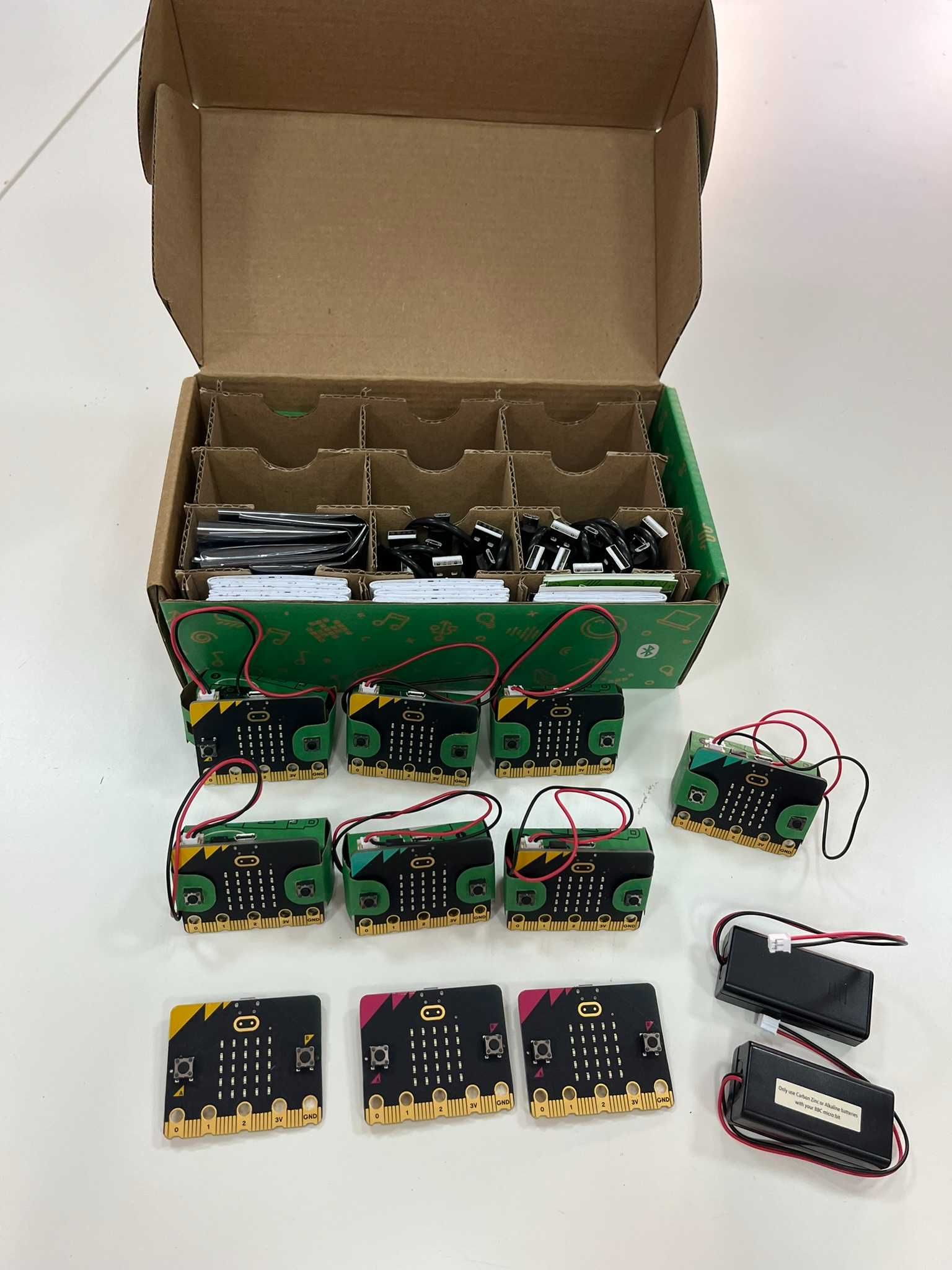Pakiet BBC micro:bit 2 Club - 10x zestaw edukacyjny MICROBIT
