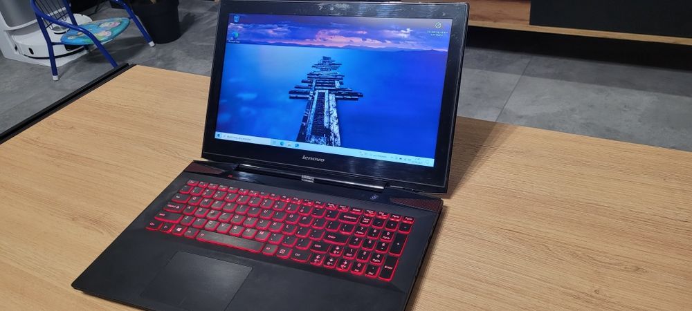 Laptop Lenovo Y50-70