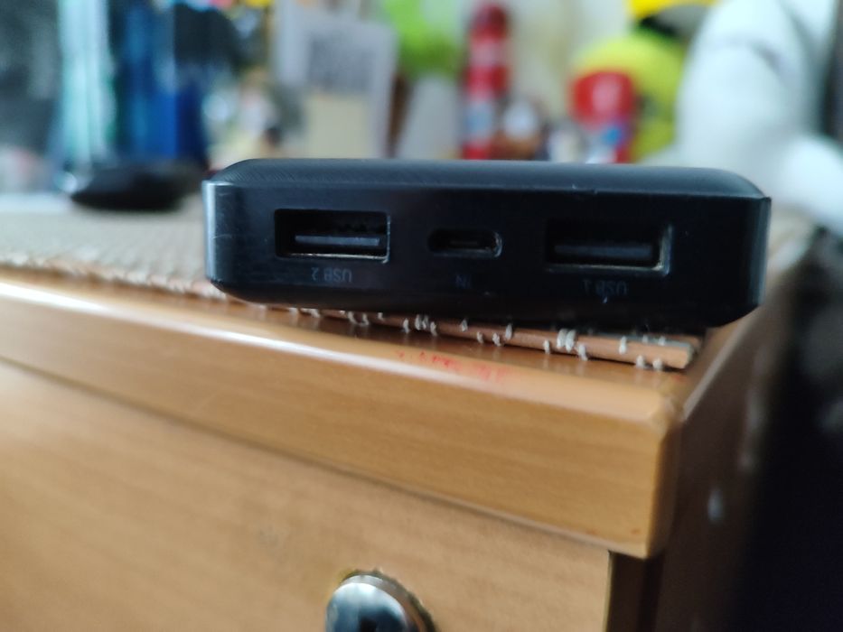 Поввер бенк басеус