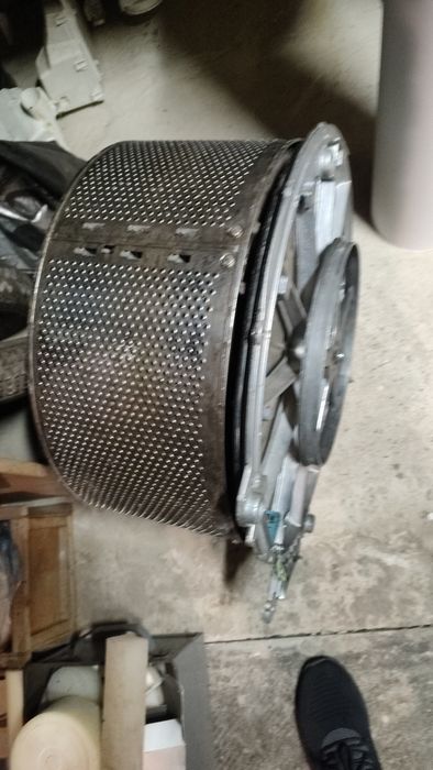 Продам баки до пральних машин