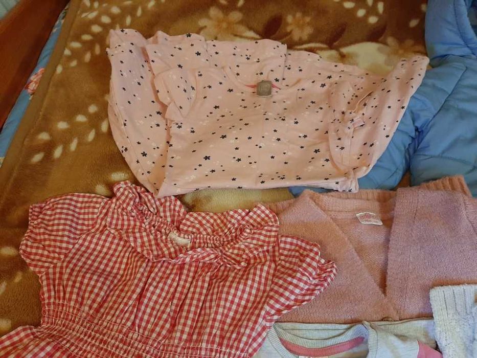 Ubrania po domu 98/104 kurtka leginsy koszulki sukienki sweterki swetr