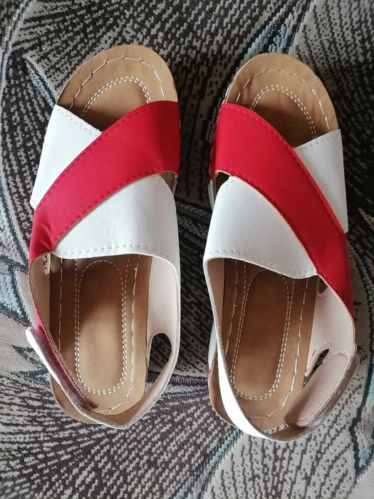 Босоніжки жіночі нові