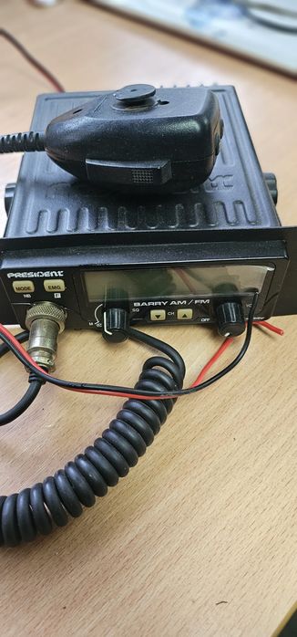Продам рацію President Barry 12/24v