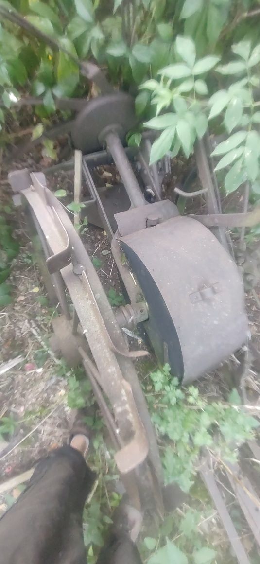 Zabytek Kopaczka konna do ziemniaków niemiecka
