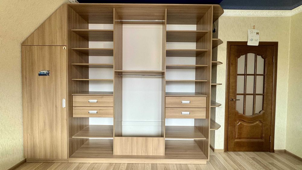 Просторий будинок з каміном! Бомбосховище. Ремонт, ландшафт.