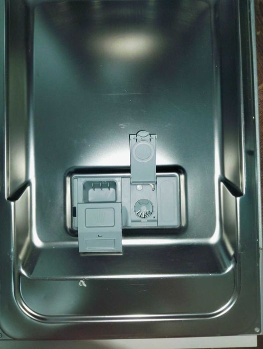 Посудомийка вбудована ariston hotpoint дуже гарний стан