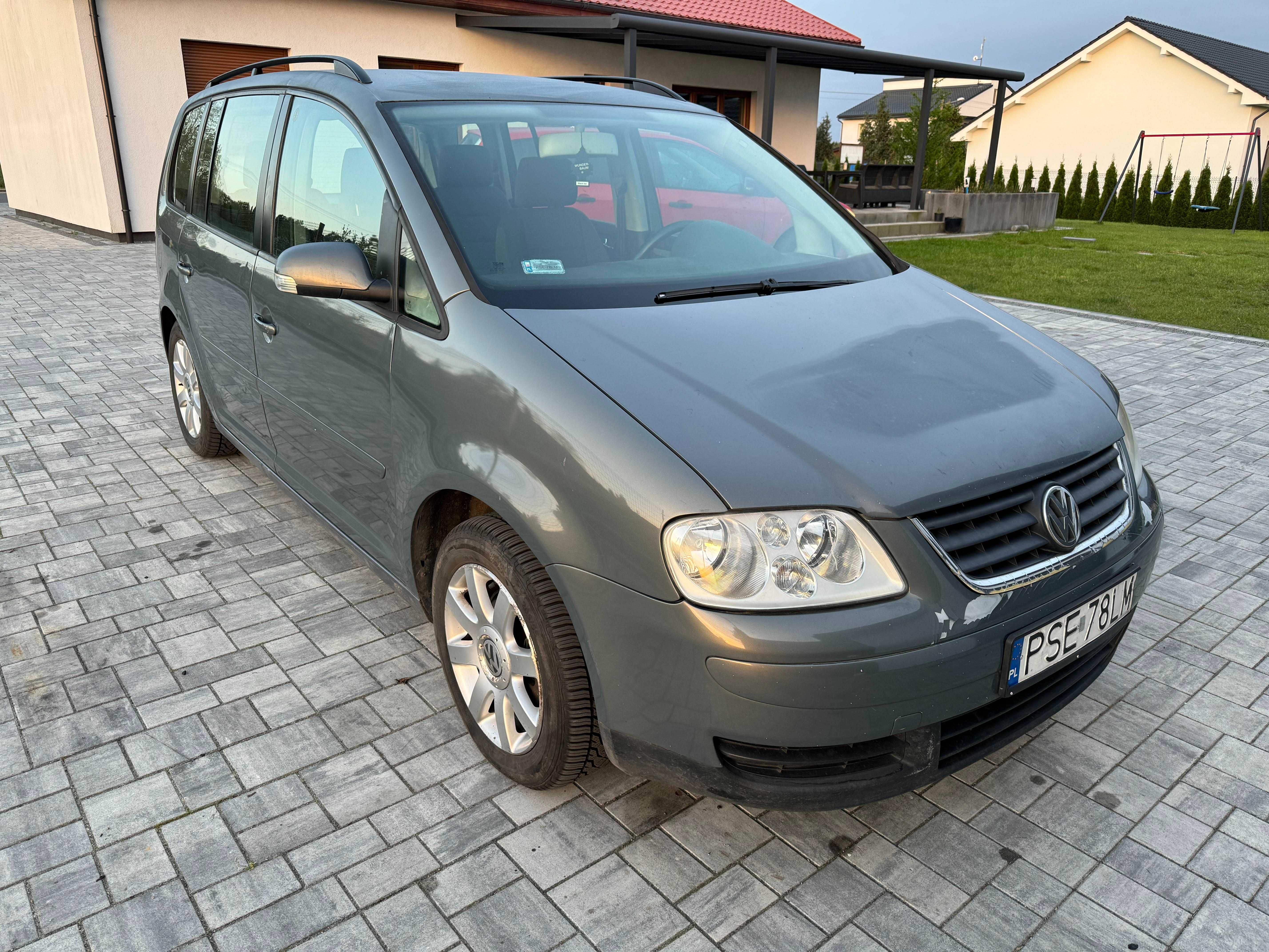 VW Touran 2.0 TDI 7 osobowy