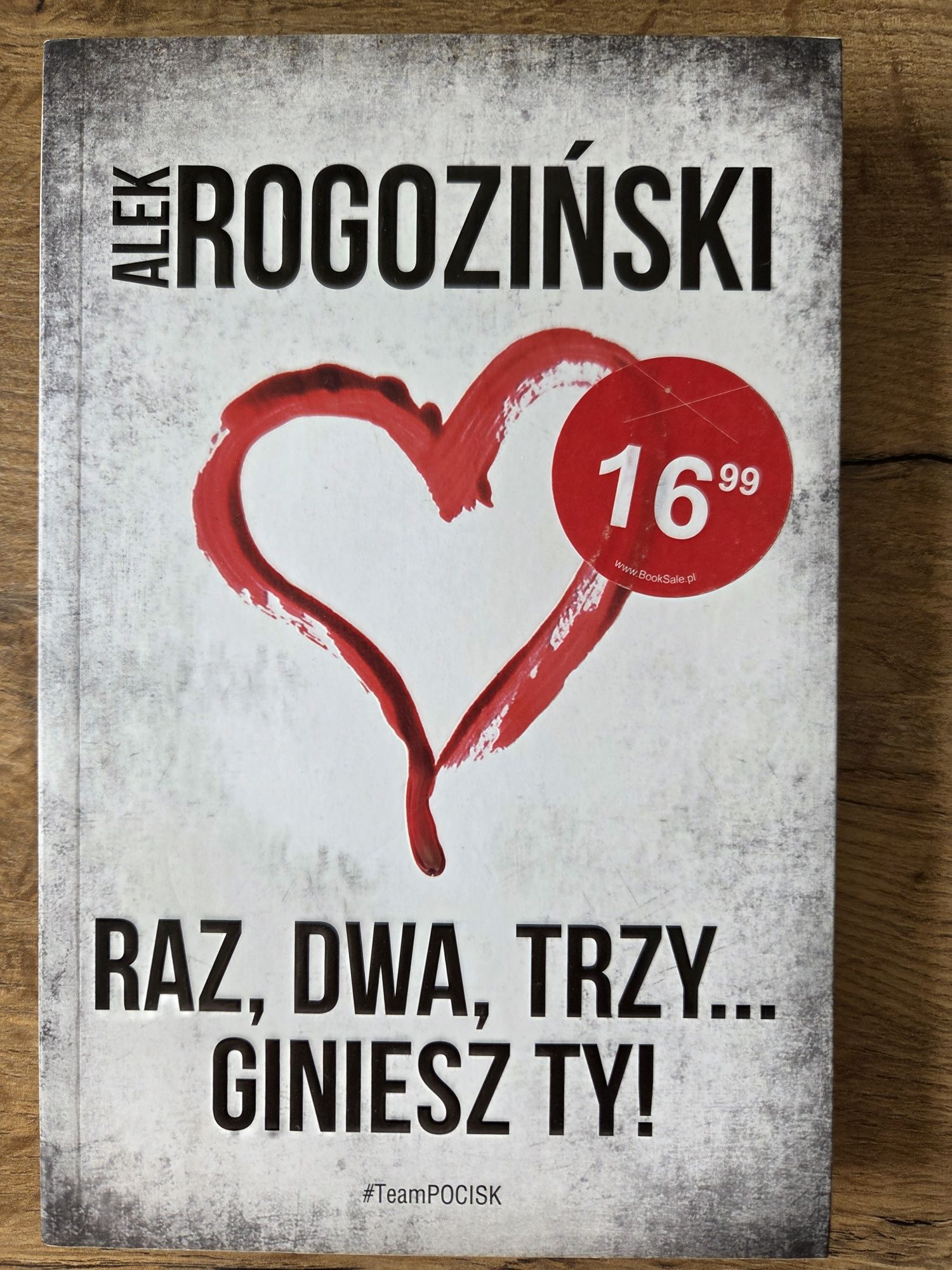 Alek Rogoziński - raz, dwa, trzy... giniesz ty!