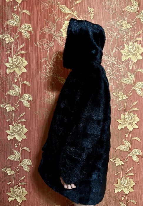 Шуба з дикої норки AOXUEFUR в ідеальному стані!