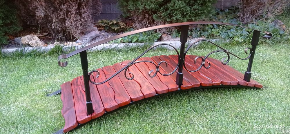 Декоративний місток