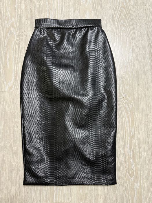 Спідниця GUESS шкіра