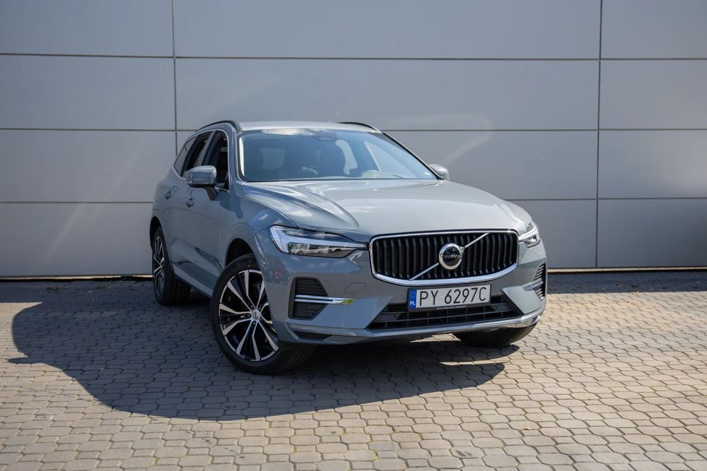 Volvo XC 60 B4 190KM Core Przegląd lub wideorejestrator w prezencie!