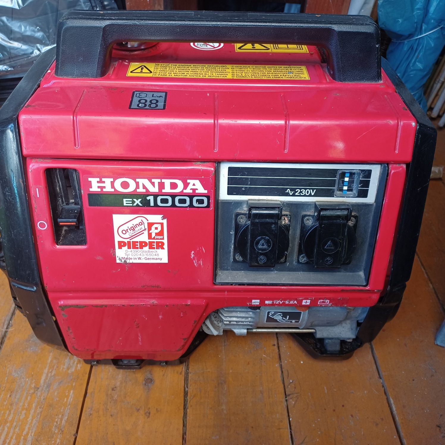 Spalinowy agregat prądotwórczy Honda EX1000W
