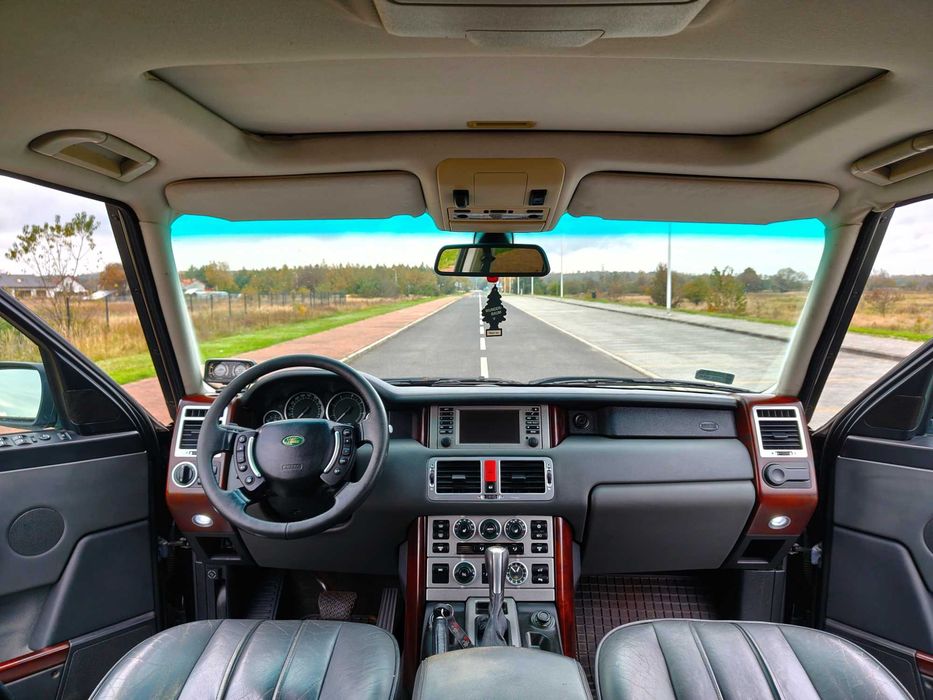 Range Rover V8 L322 Vogue 4.4 | LPG STAG | Szwajcaria