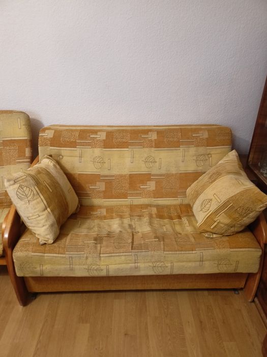 Kanapa i fotel wypoczynkowy